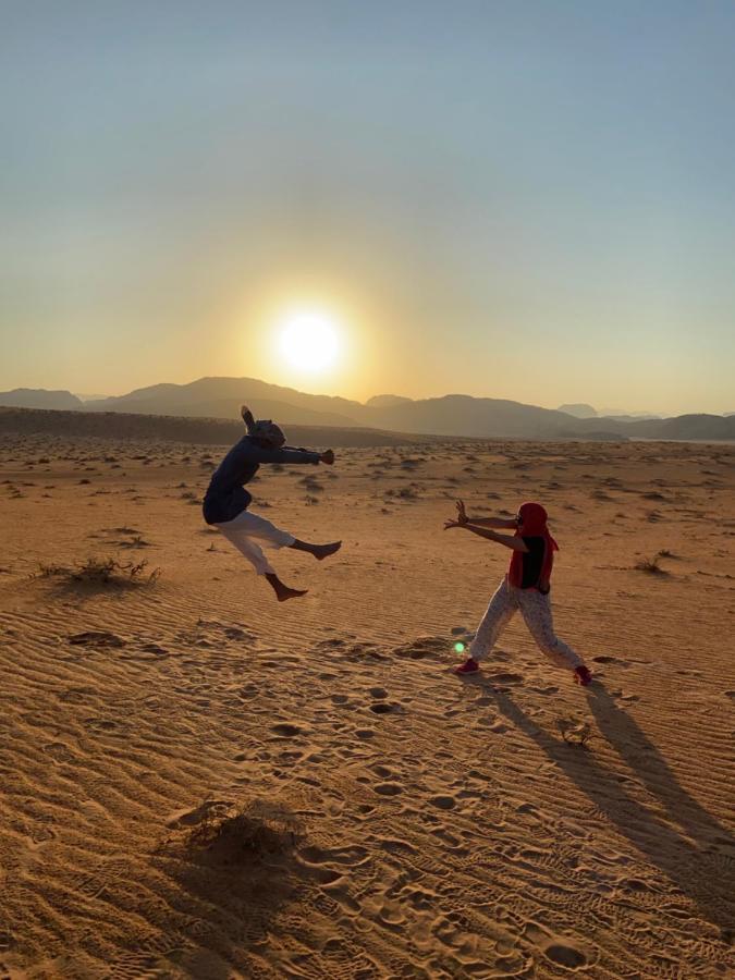 Wadi Rum Bedouin Heart Camp Exteriör bild
