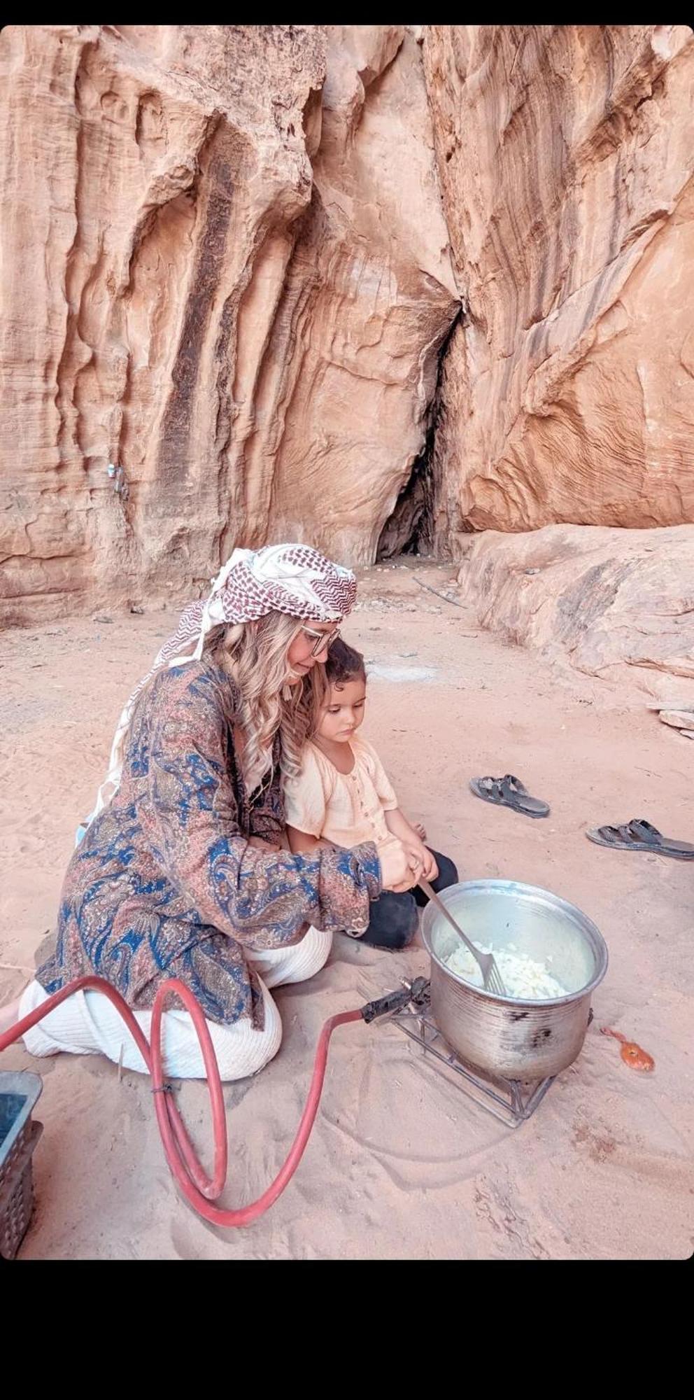 Wadi Rum Bedouin Heart Camp Exteriör bild