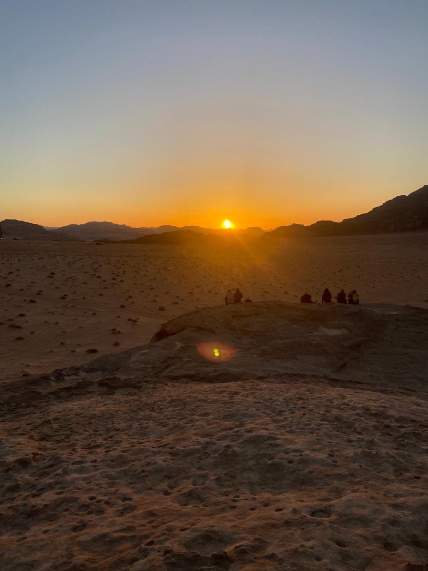 Wadi Rum Bedouin Heart Camp Exteriör bild