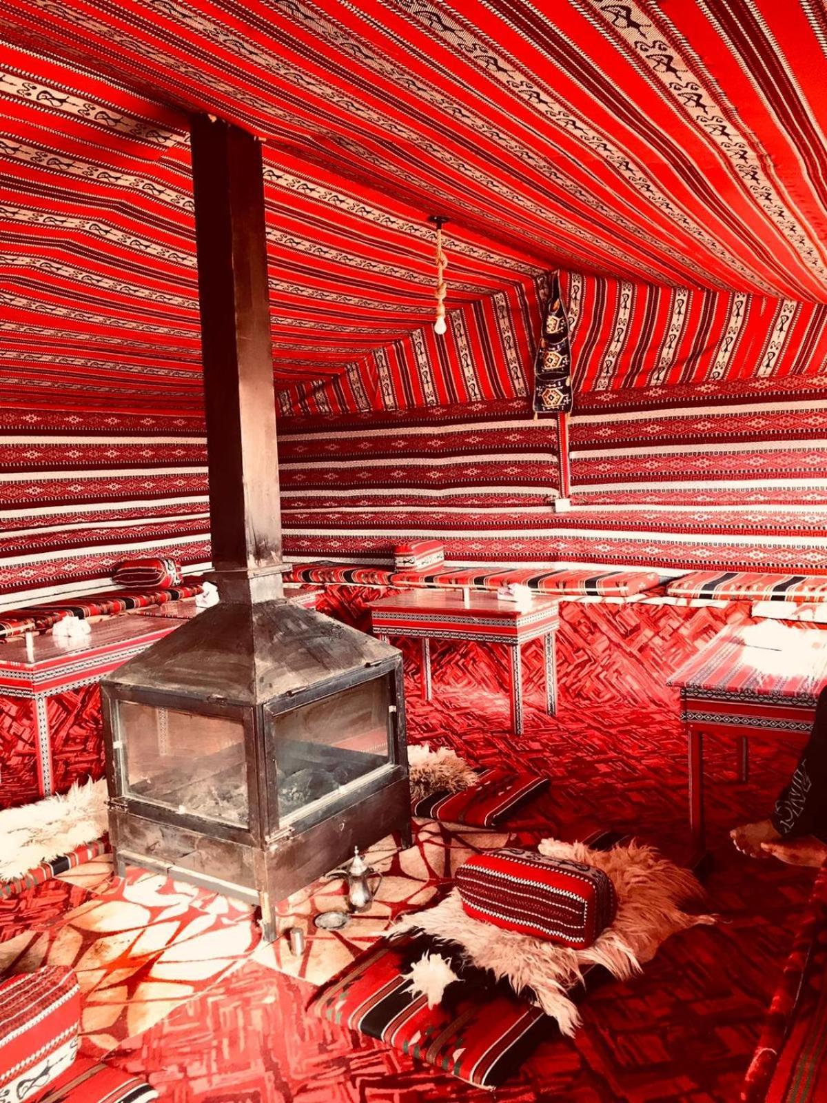 Wadi Rum Bedouin Heart Camp Exteriör bild