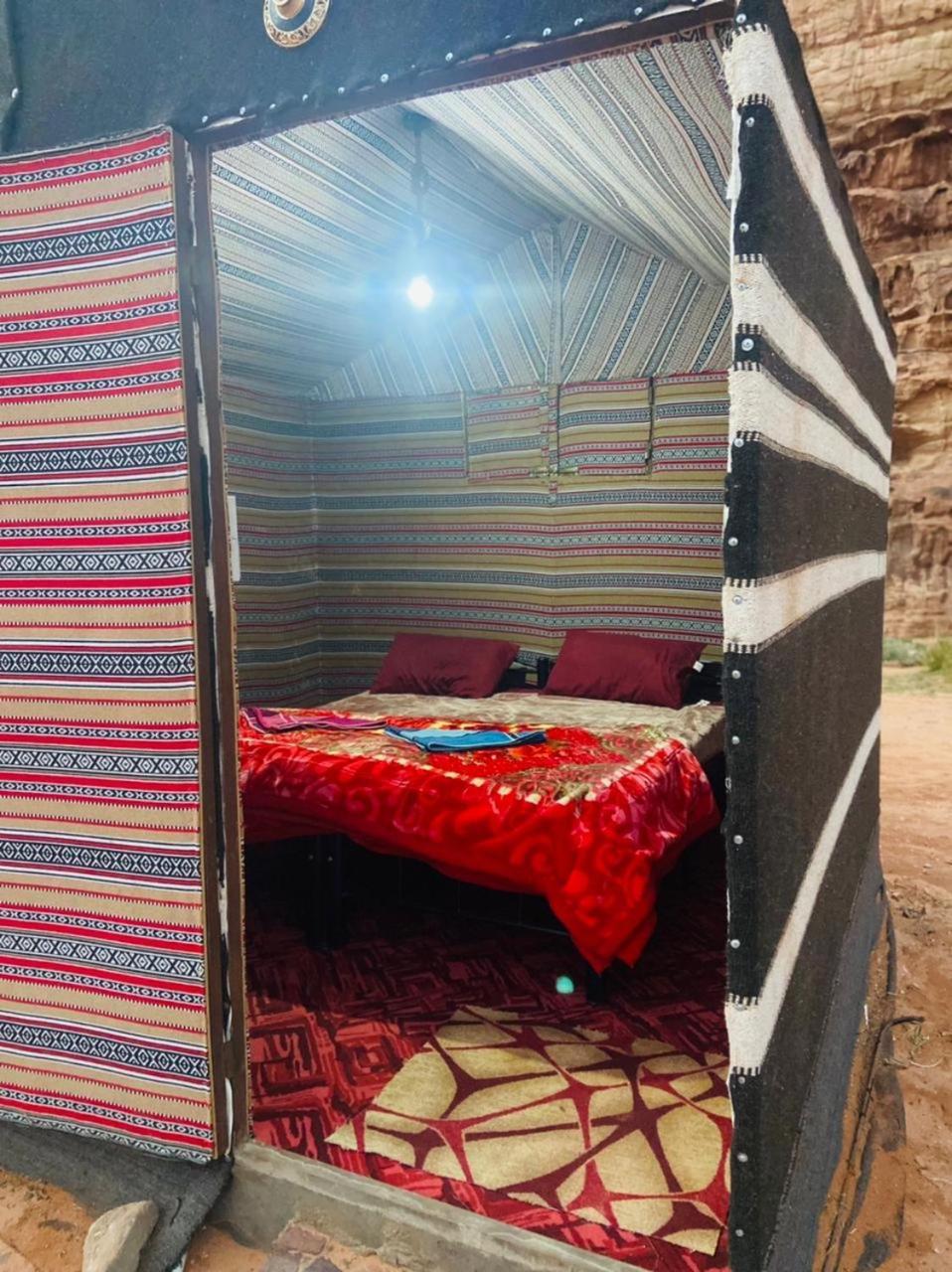 Wadi Rum Bedouin Heart Camp Exteriör bild